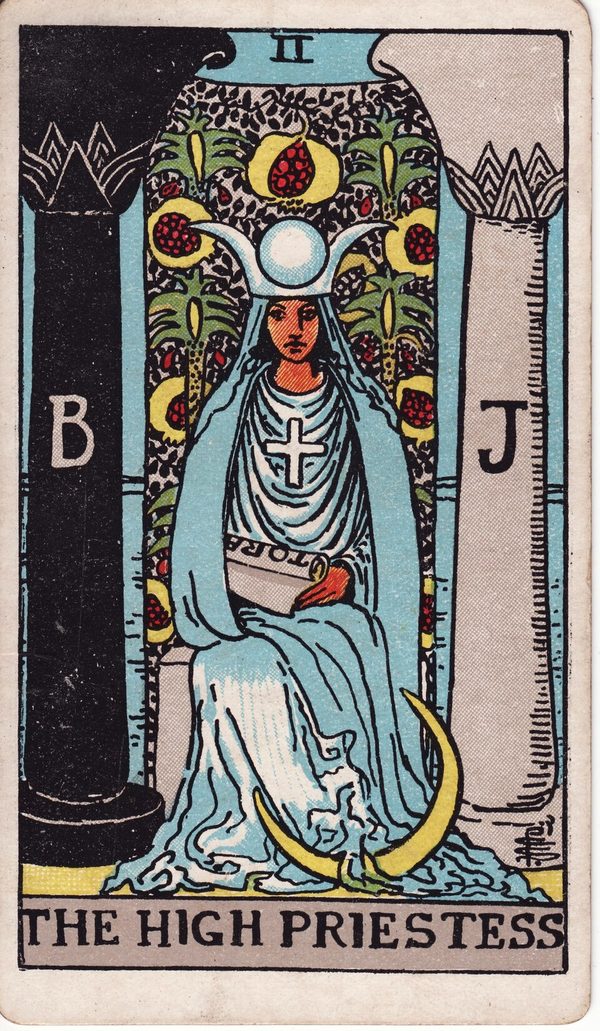 A Sacerdotisa, ilustração de Pamela Colman Smith